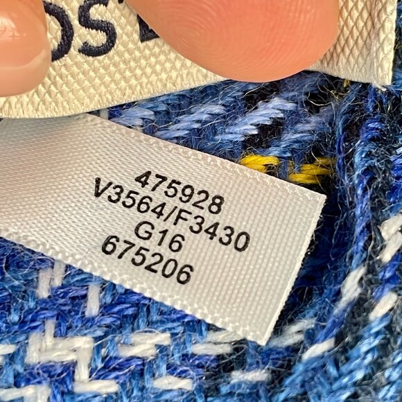 Lands’ End Blue Plaid Fringe Scarf – Soft Winter Wrap – Classic Tartan - Picture 5 of 7